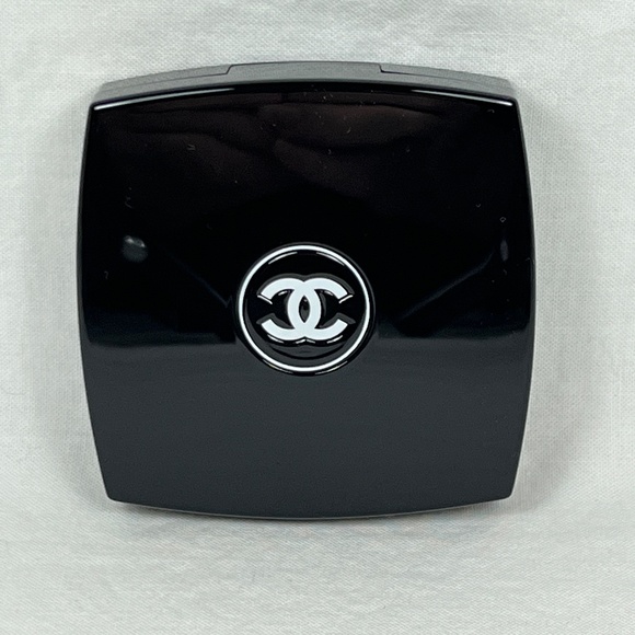 CHANEL Powder Blush in 02 Rose Bronze - Picture 10 of 16